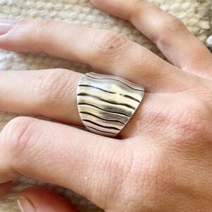 1970s Vintage Sterling Silver Artisan Hand Carved Ring- Size 7